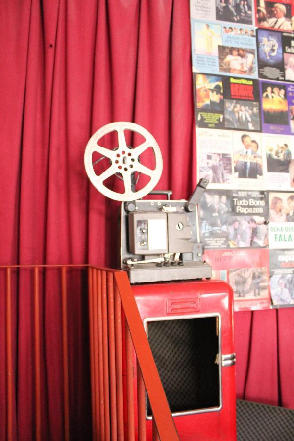 Alface Hall Hostel & Bar Lisboa Extérieur photo